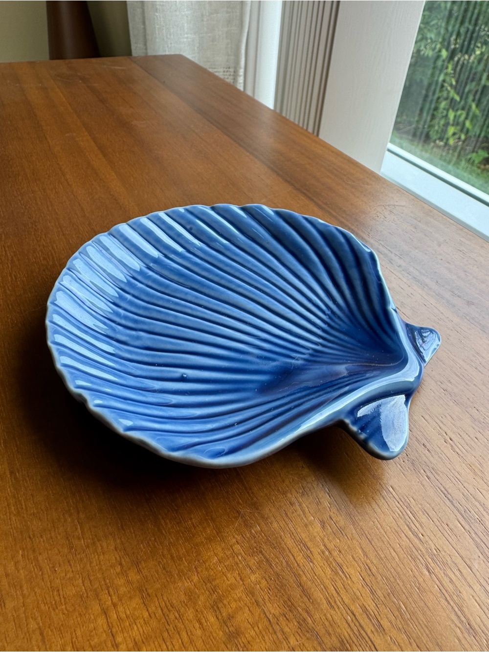 Blue Ceramic Shell Dish - Picture 5 of 10